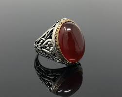 Red Agate: Meaning, Healing Properties & Benefit Guide